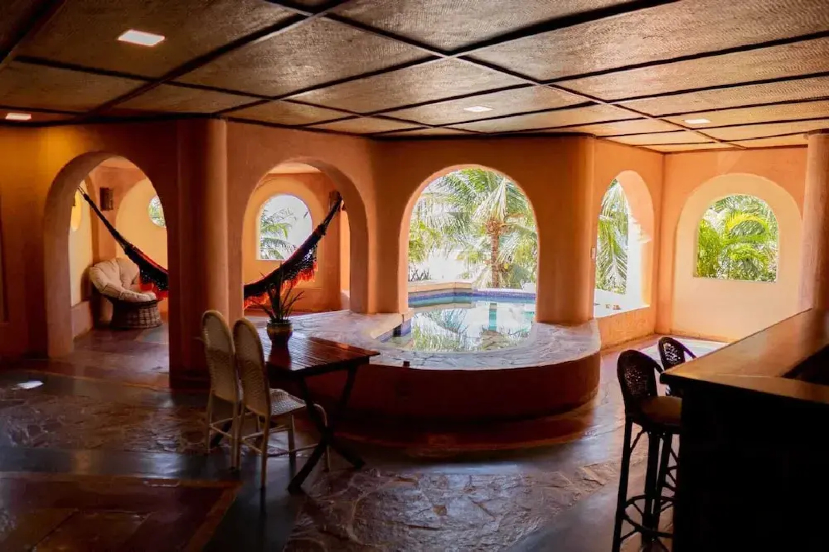 Dayo Hotel