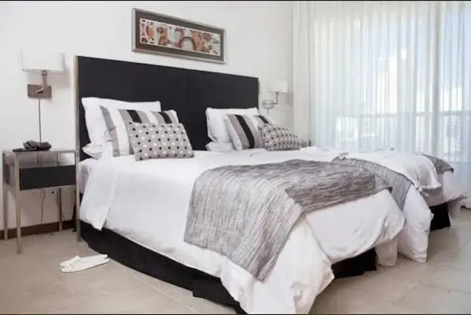 Cetro Real Condominium & Suites