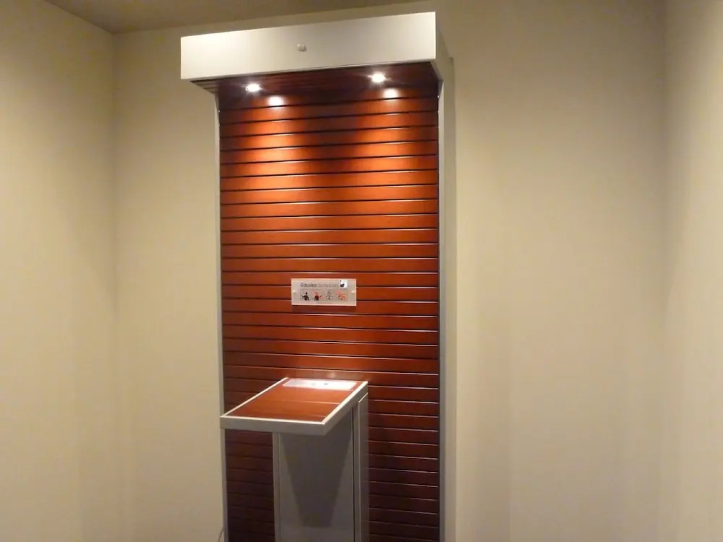 Hirakata Crystal Hotel - Adult Only