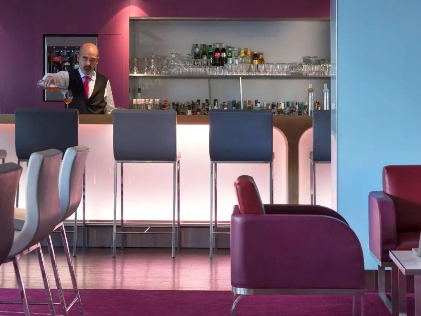 Отель Mercure Paris Centre Tour Eiffel 