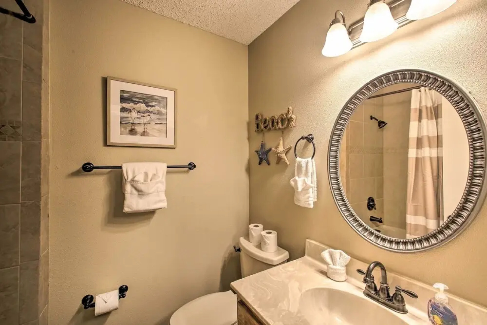 Furnished Deck & Grill: Hot Springs House