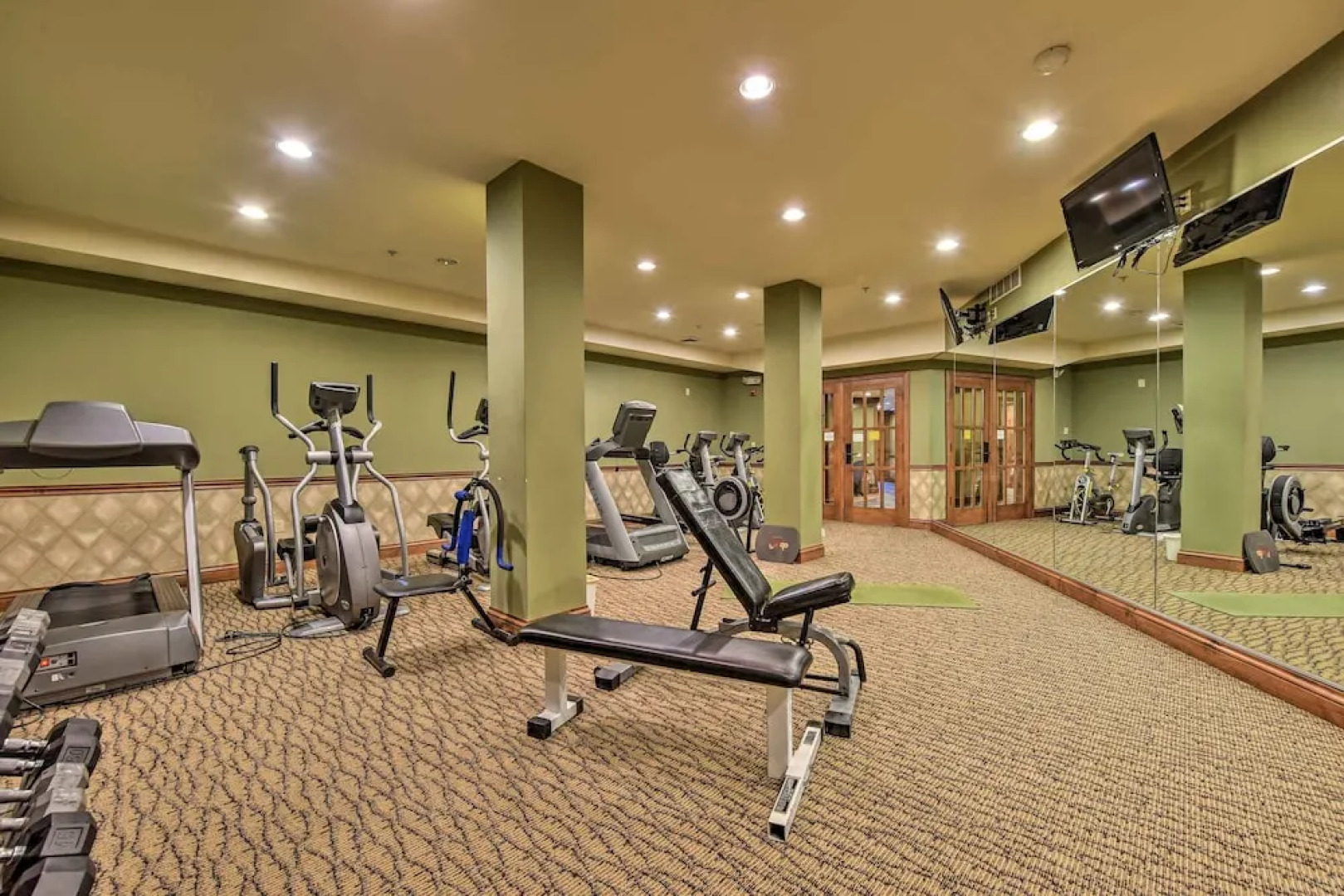 Solitude Mountain Slopeside Ski Condo w/ Hot Tub!