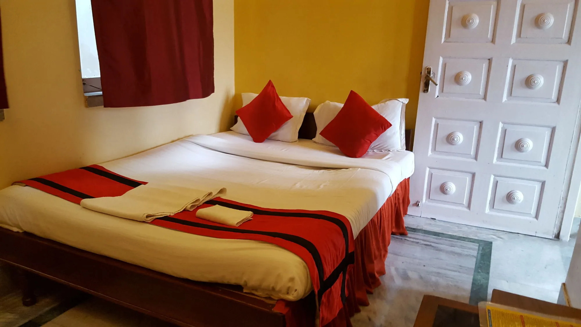 New Hotel White Palace