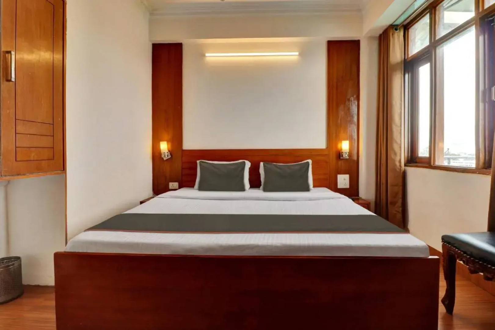 Hotel Kailash Residency