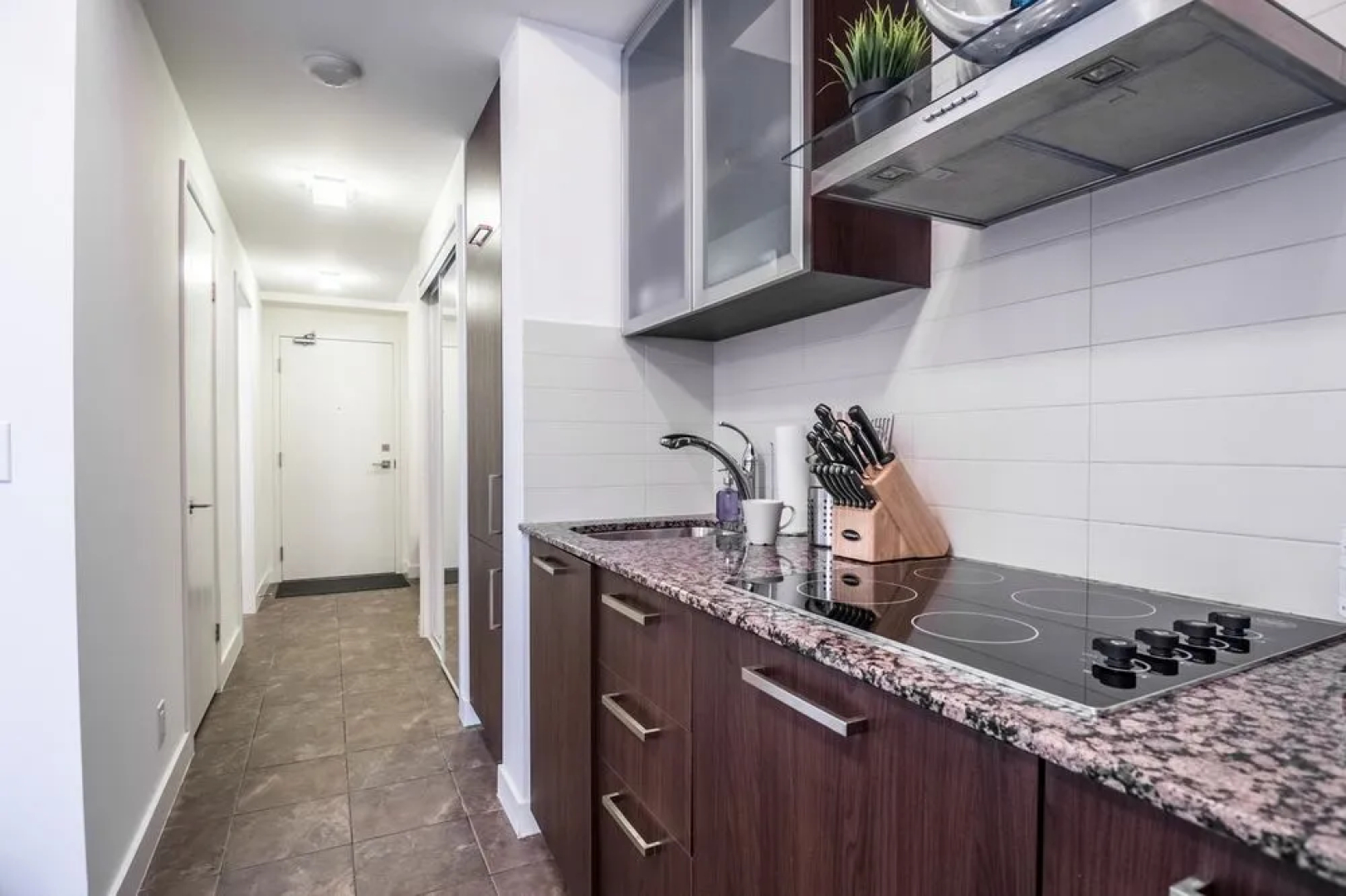 DT City Suites