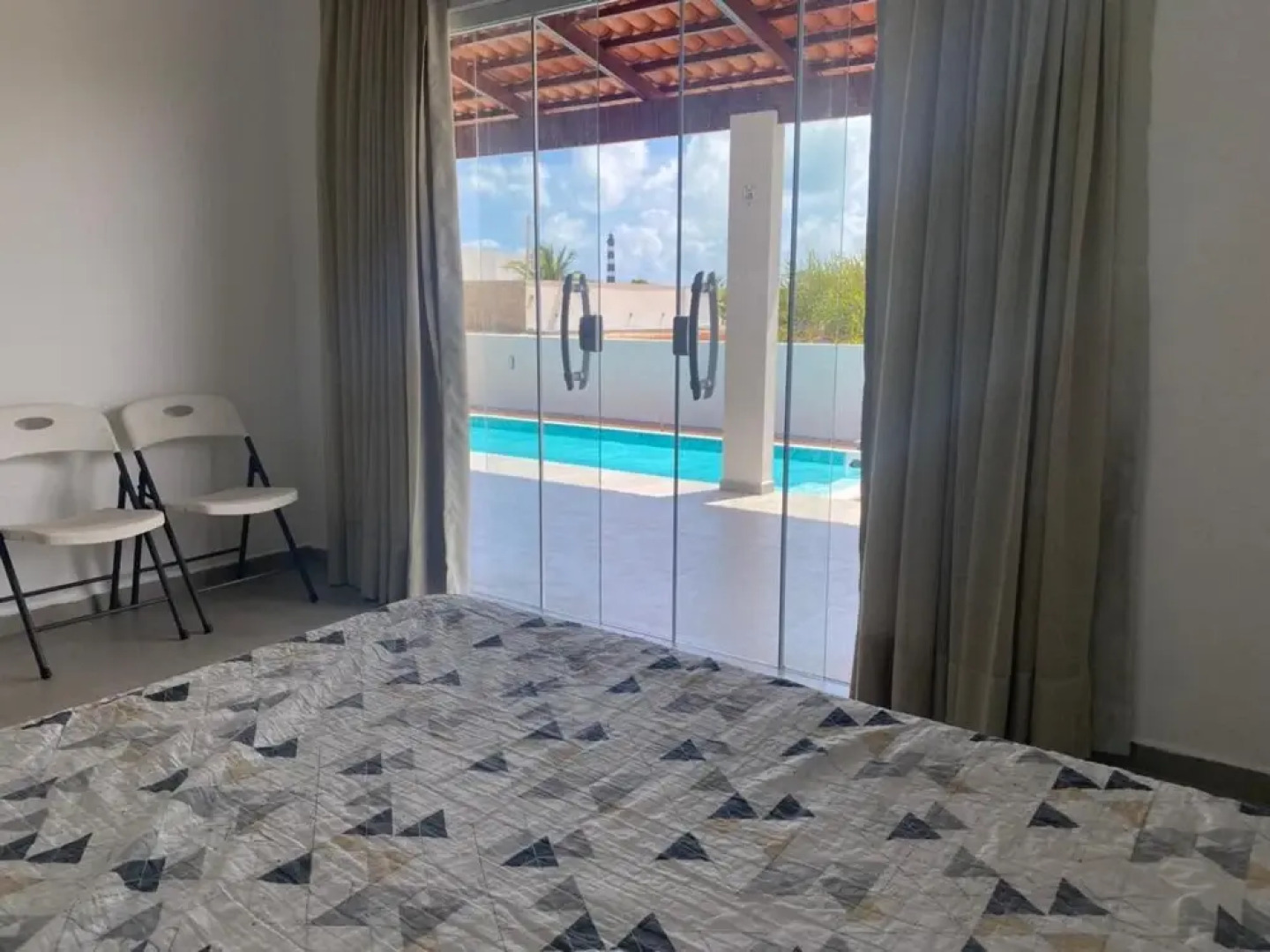 Linda Casa 400m do mar 3 Quartos e 2 Banheiros