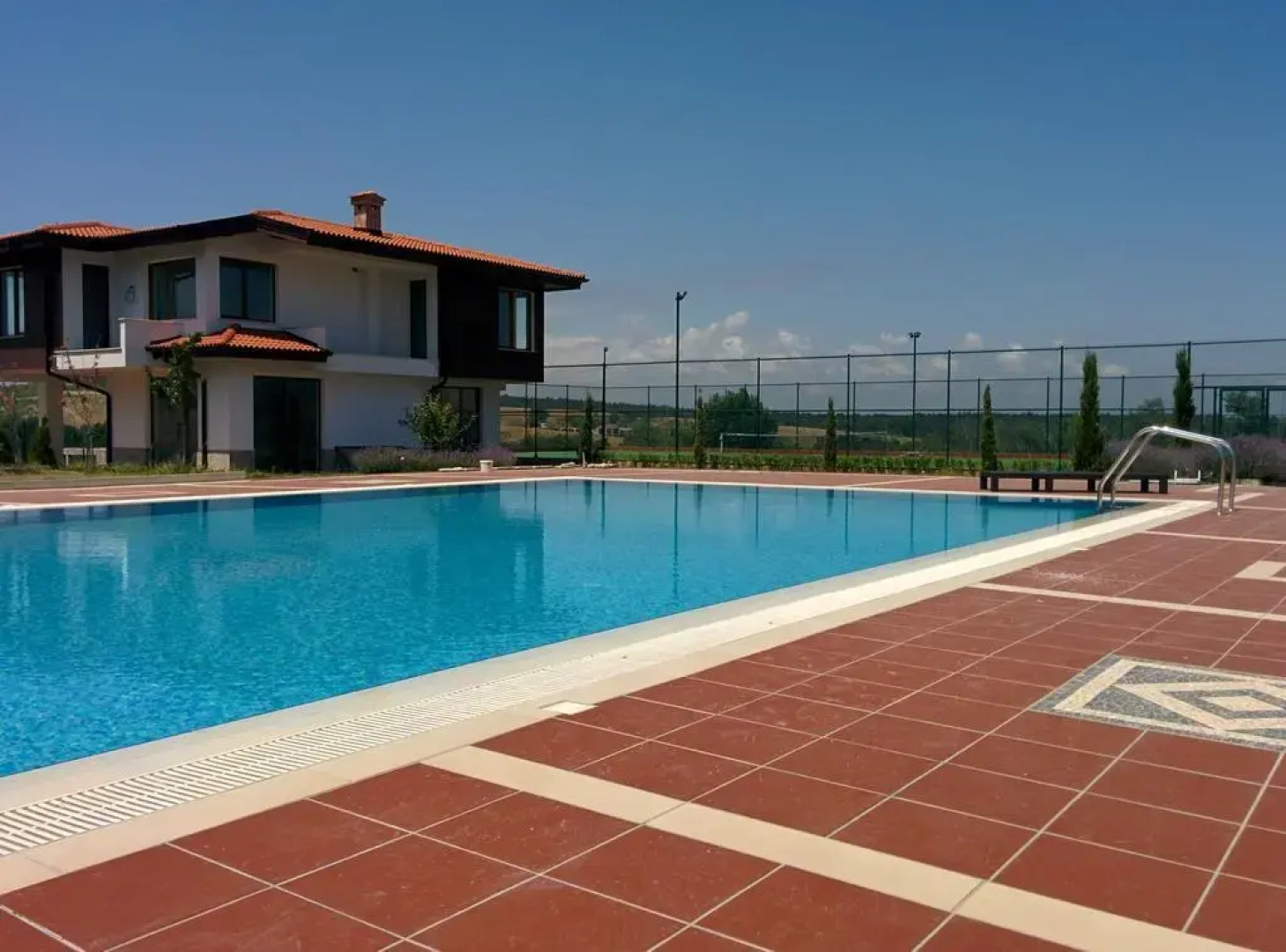 Villas in Complex Trakiyskiy Bryag