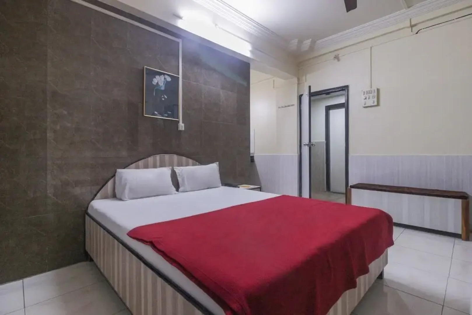 Hotel Welcome by OYO Rooms