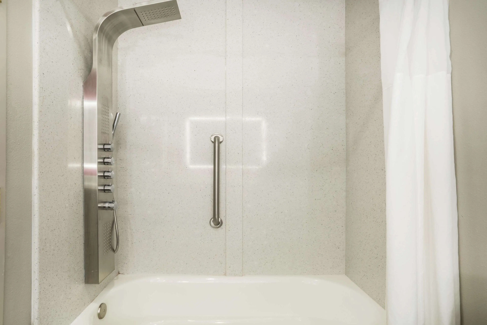 La Quinta Inn & Suites by Wyndham Chattanooga North - Hixson