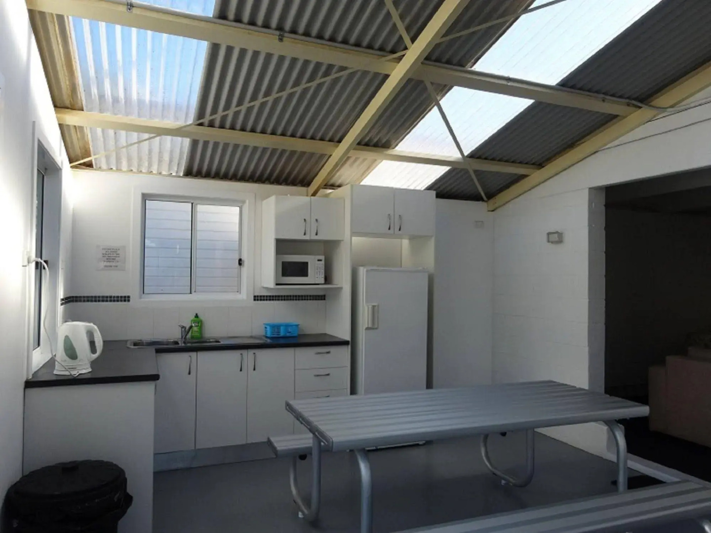 Caseys Beach Holiday Park