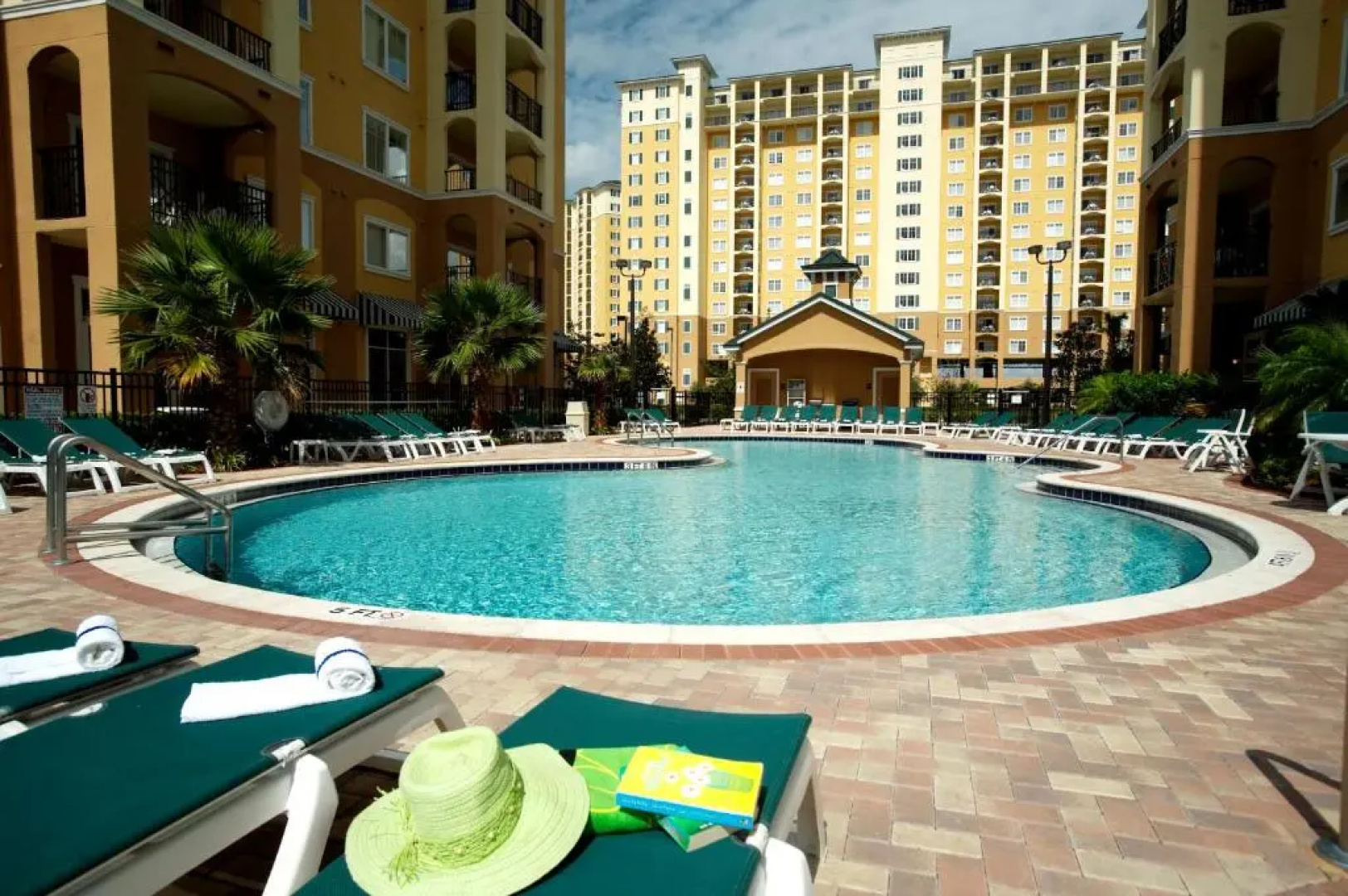 Lake Buena Vista Resort Village & Spa