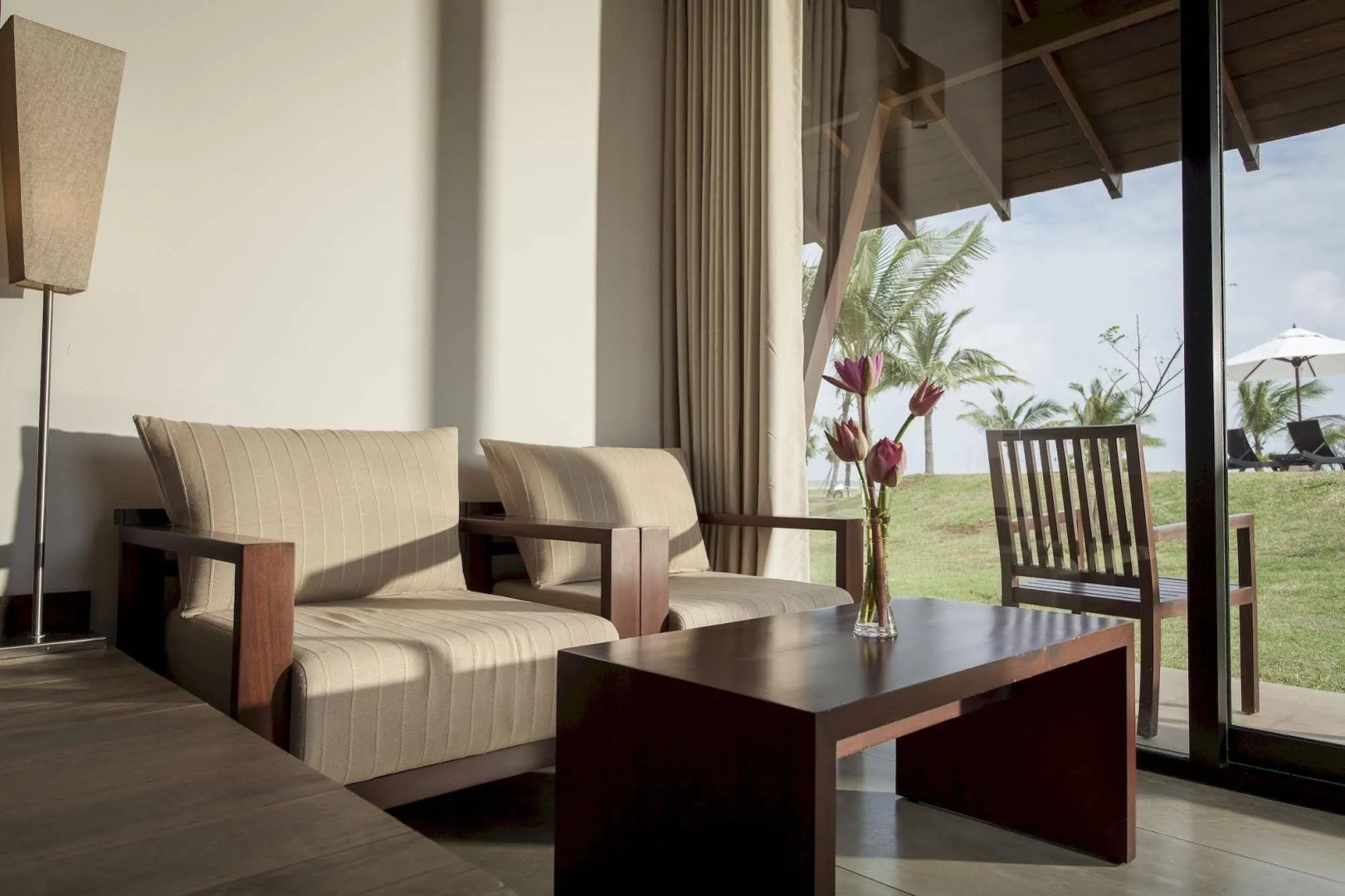 Отель The Calm Resort & Spa