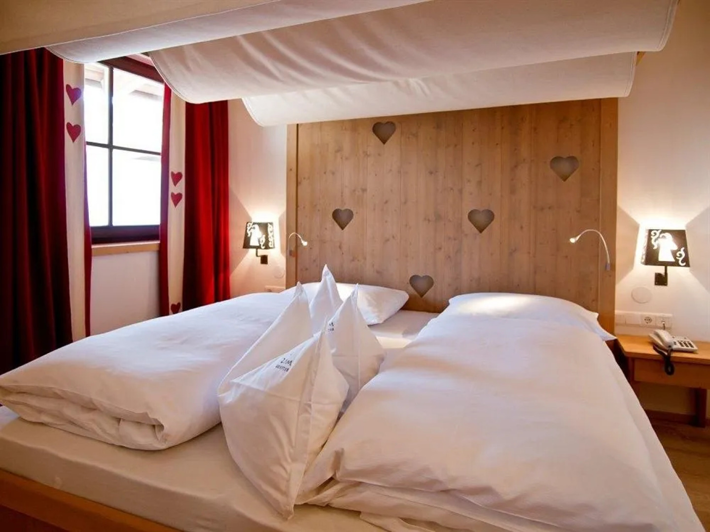 Zin Senfter Residence