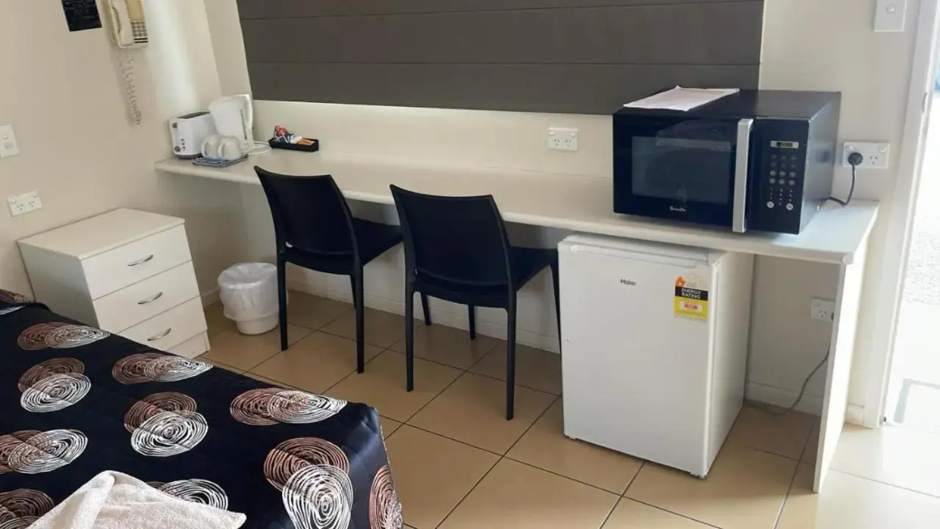 Monto Three Moon Motel