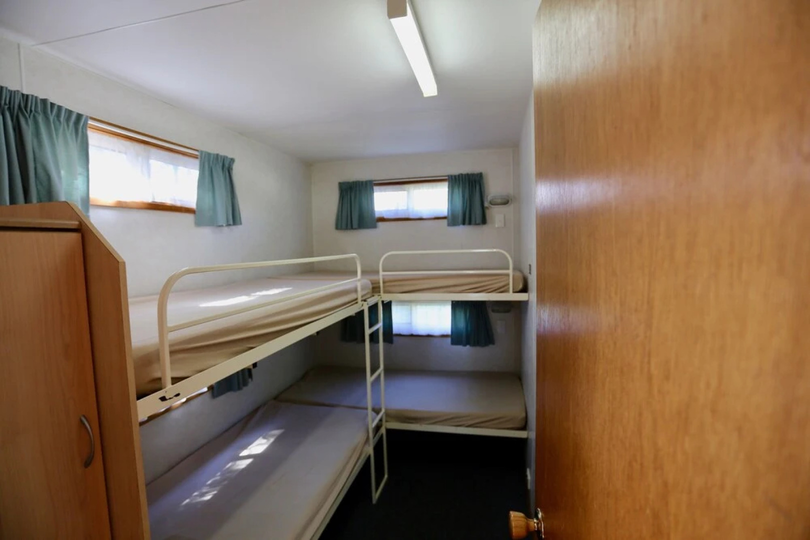 Jenolan Holiday Park - Campsite