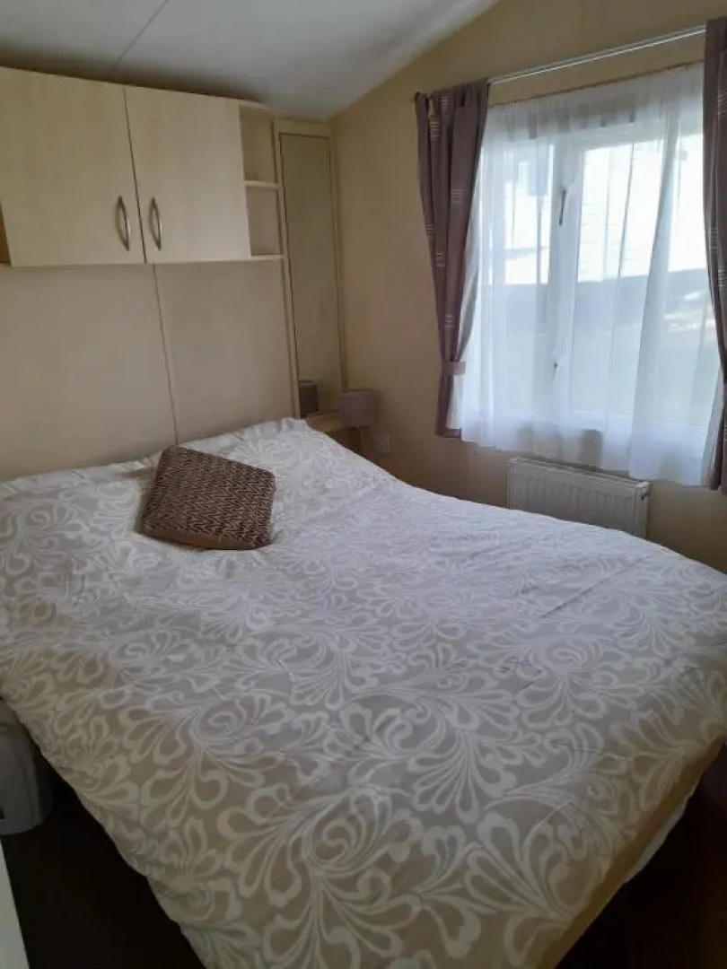 Pine Ridge 59 Rockley Park Poole with sea view