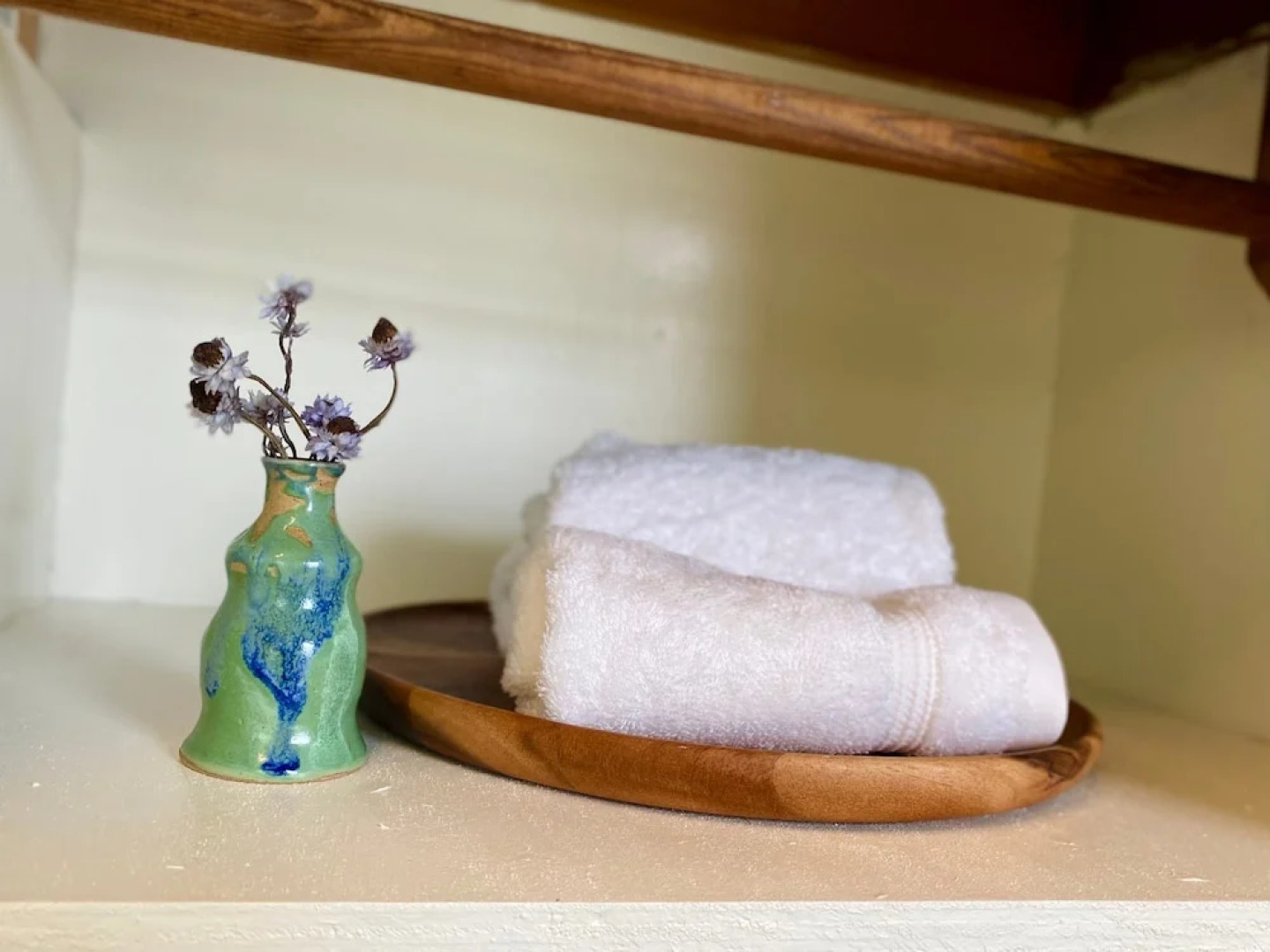 Victorian on Garden Best Location in Town