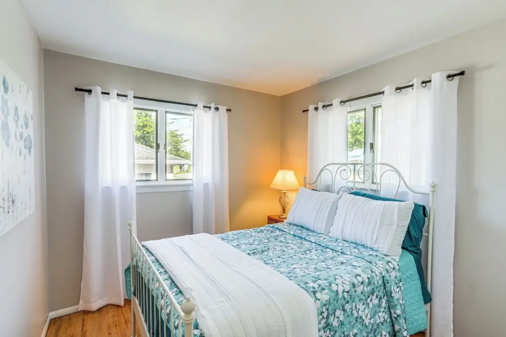 Waterfront Port Clinton Cottage: 5 Mi to Lake Erie