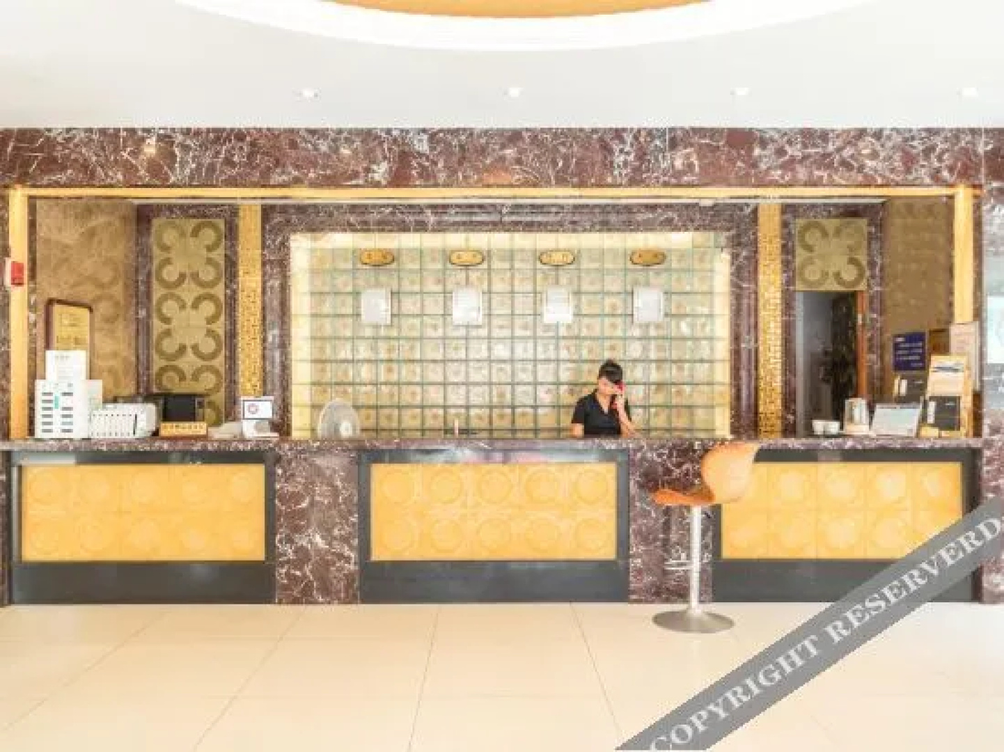 Towo Holiday Hotel Jingdezhen People Square Guomao