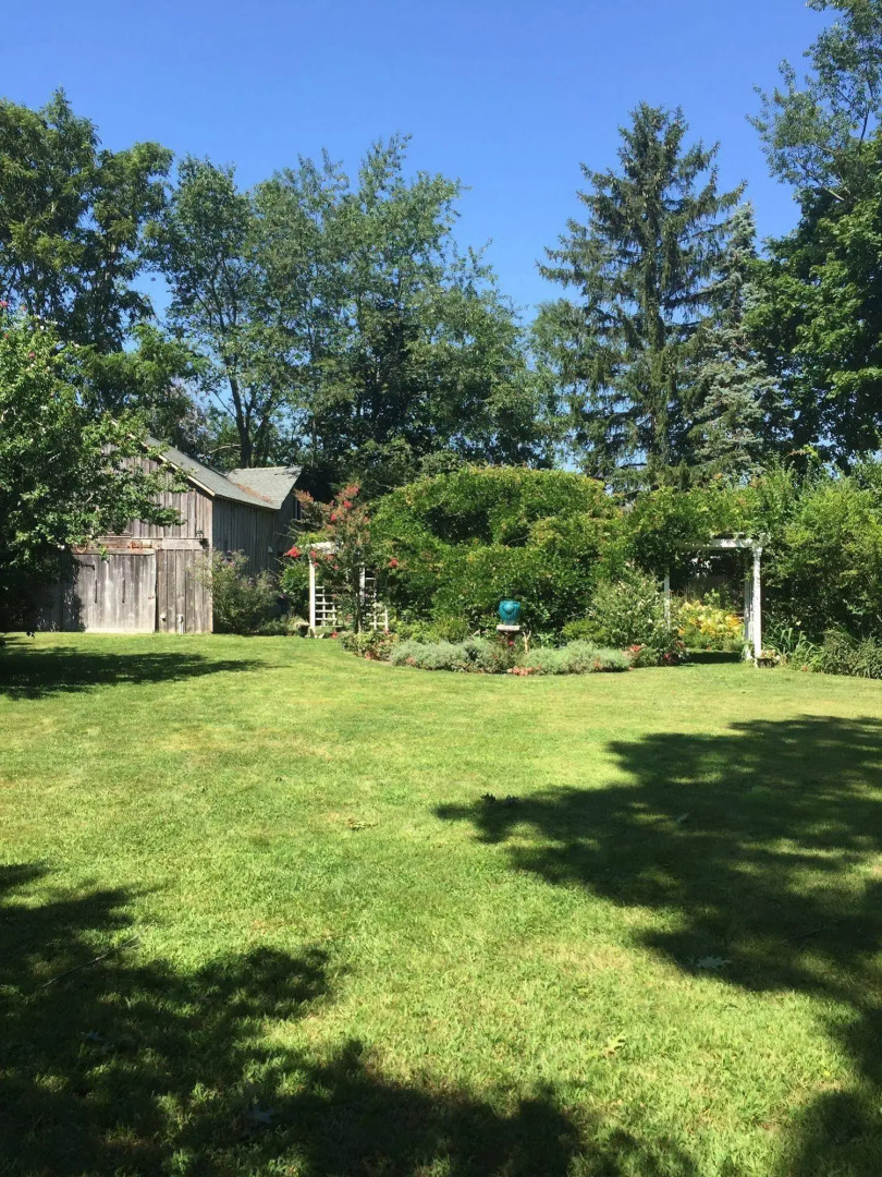 Quintessentials Bed & Breakfast & Spa
