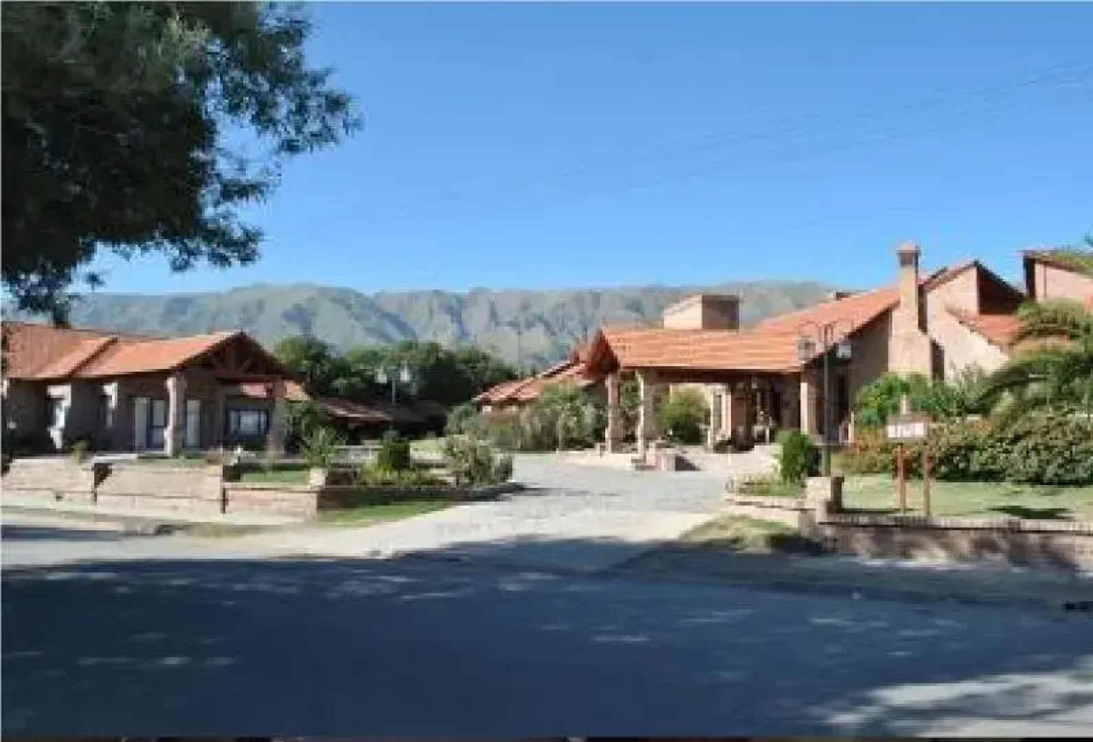 Hotel Villa de Merlo by MH