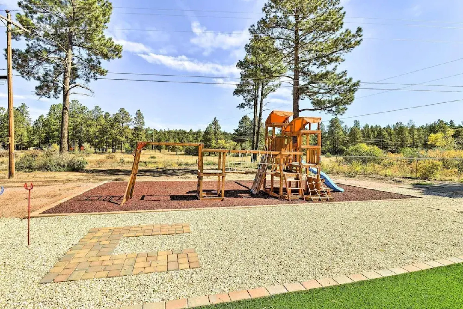 Pet-friendly Heber Escape in the Pines w/ Views!