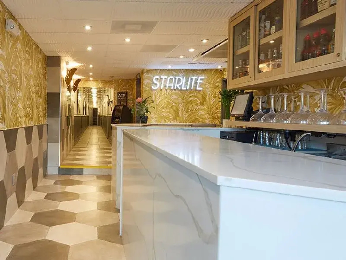 Starlite Hotel