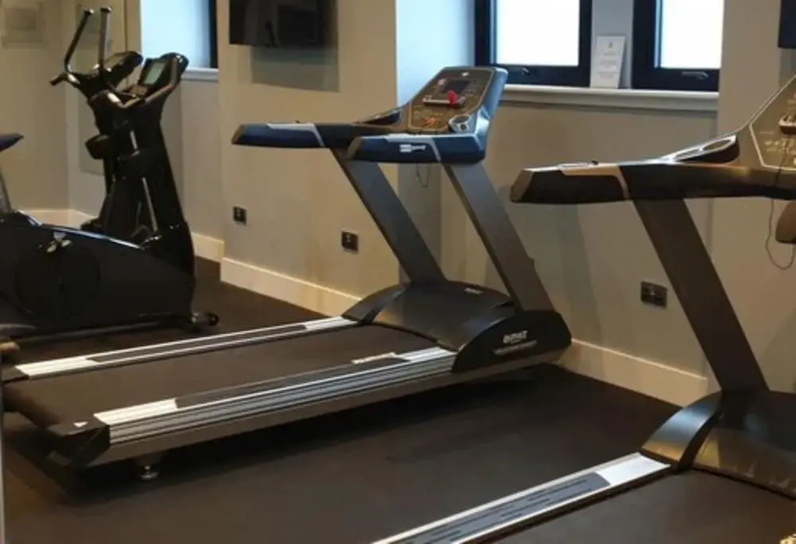 Sandman Signature Aberdeen Hotel & Spa