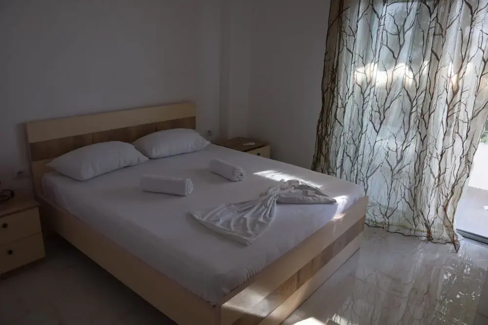 Rojela Rooms