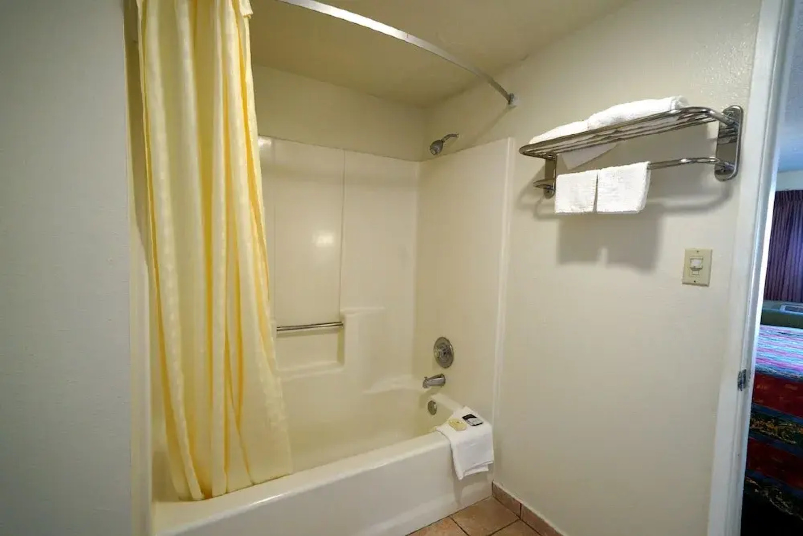 Ambassador Inn Fresno