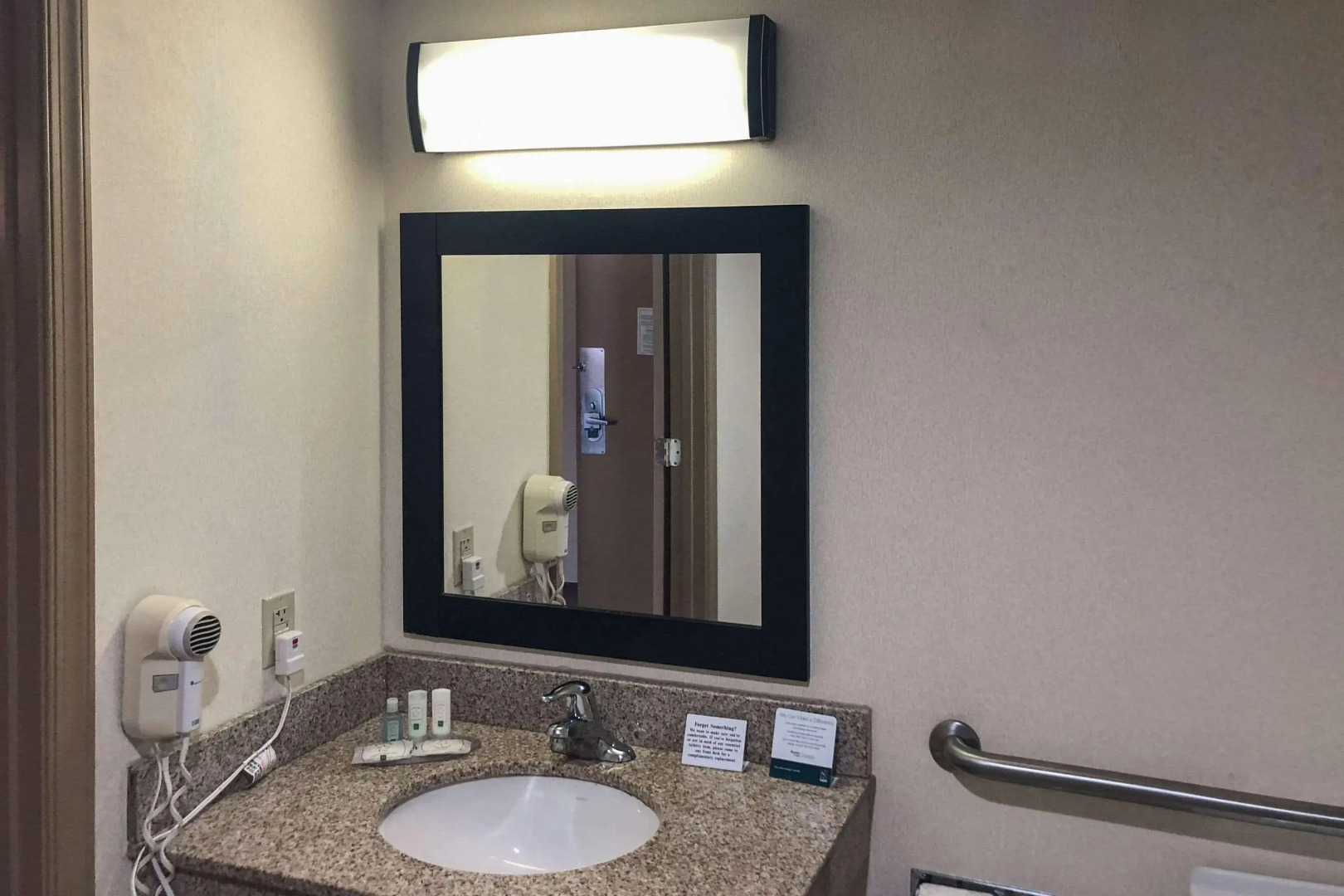 Quality Inn Near Joint Base Andrews - Washington Area