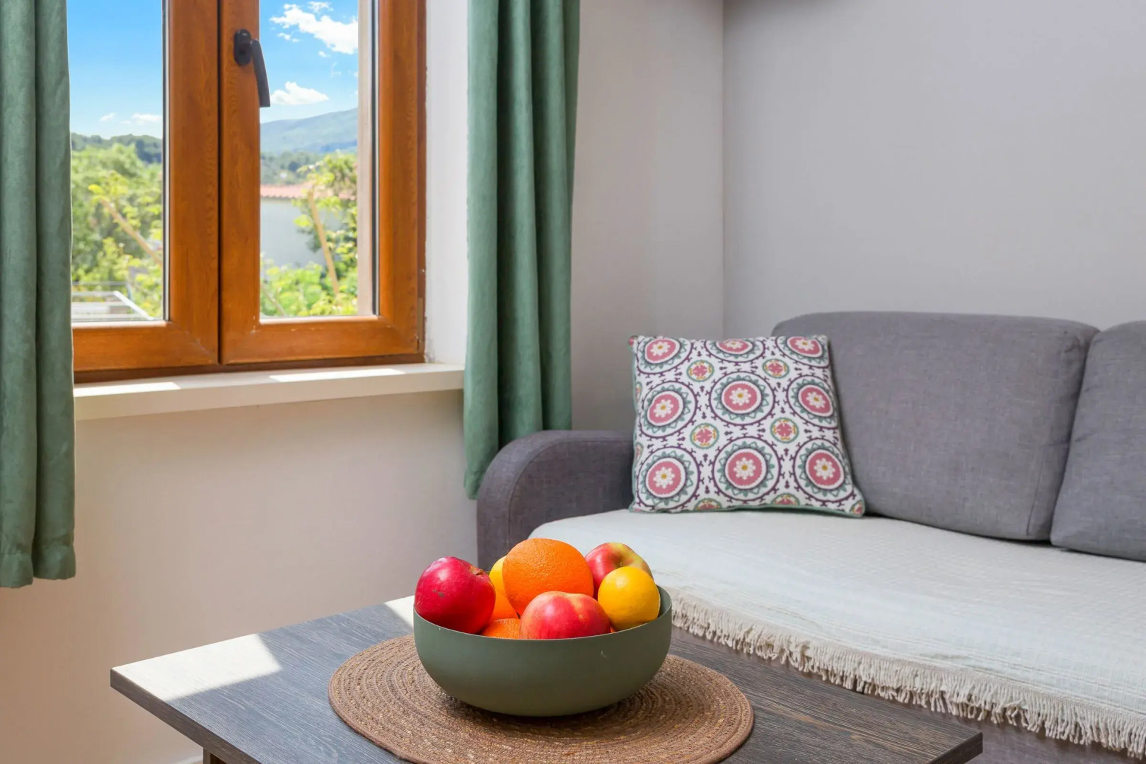 Apartment Ana On Island Hvar