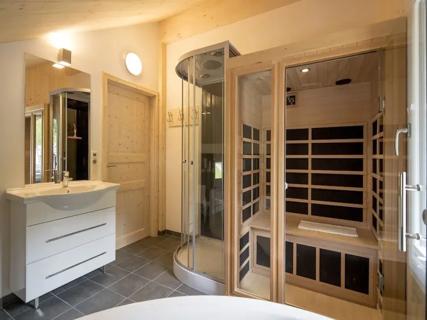 Luxurious Chalet Near Ski Area in Murau