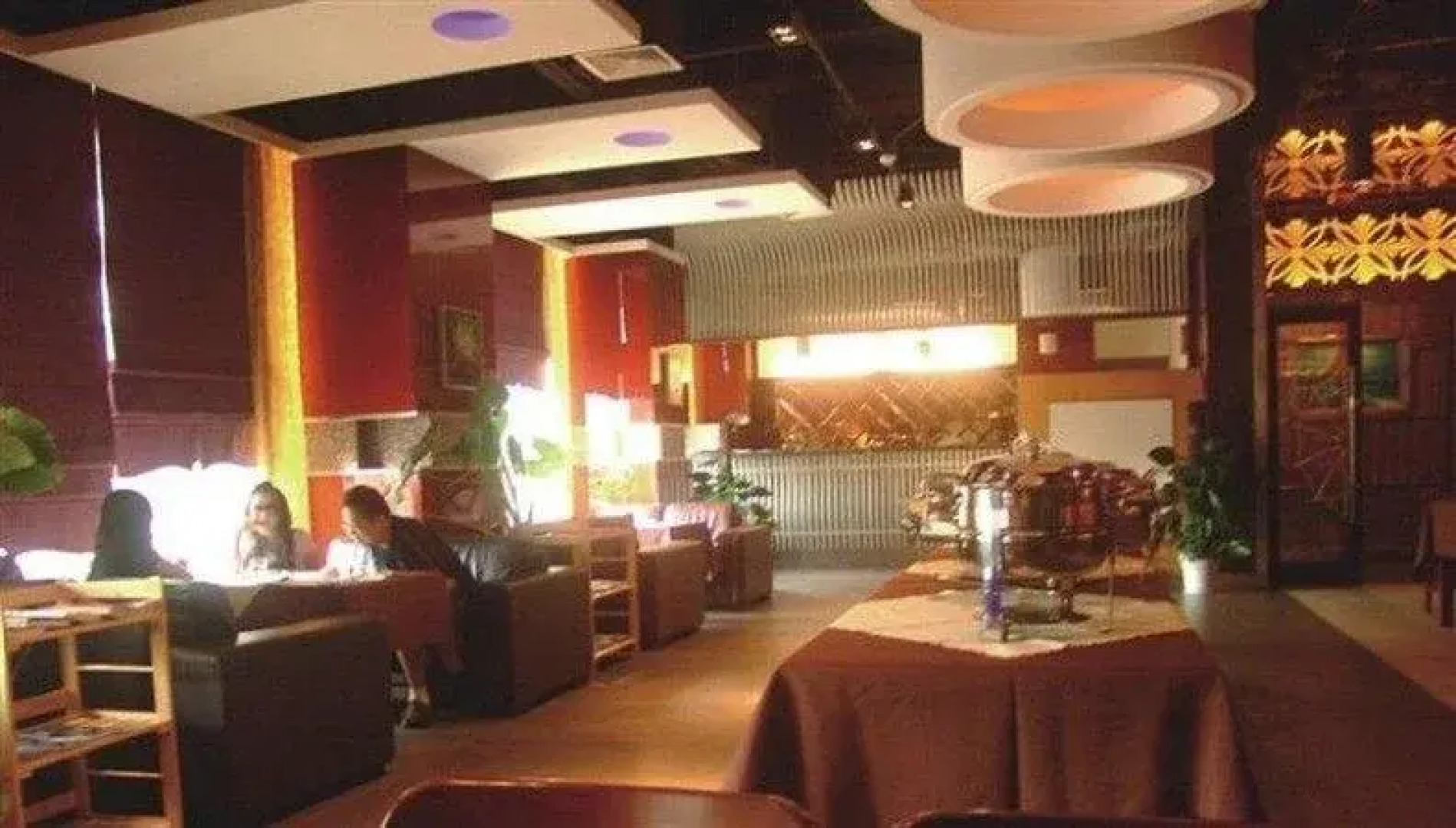 Phoenix Tree Business Hotel