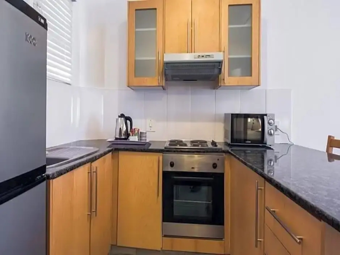 Airport Inn And Suites