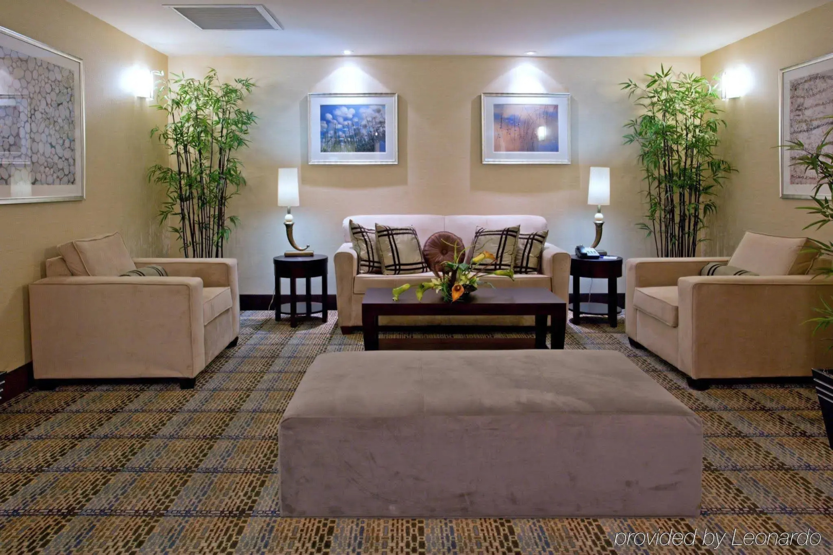 Holiday Inn Express Hotel & Suites BEAUMONT NW by IHG