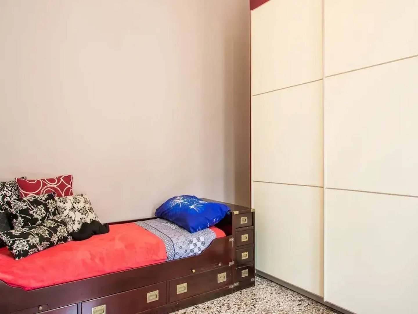 Elegant City-centre Flat