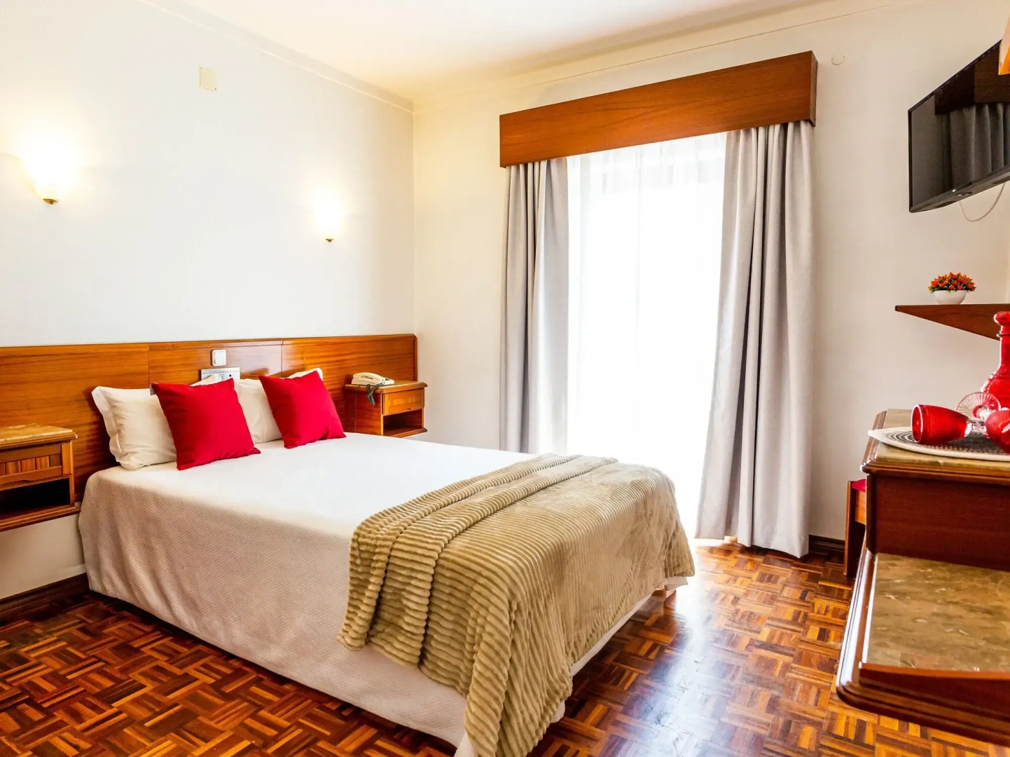 Отель Dona Amélia Hotel by RIDAN Hotels