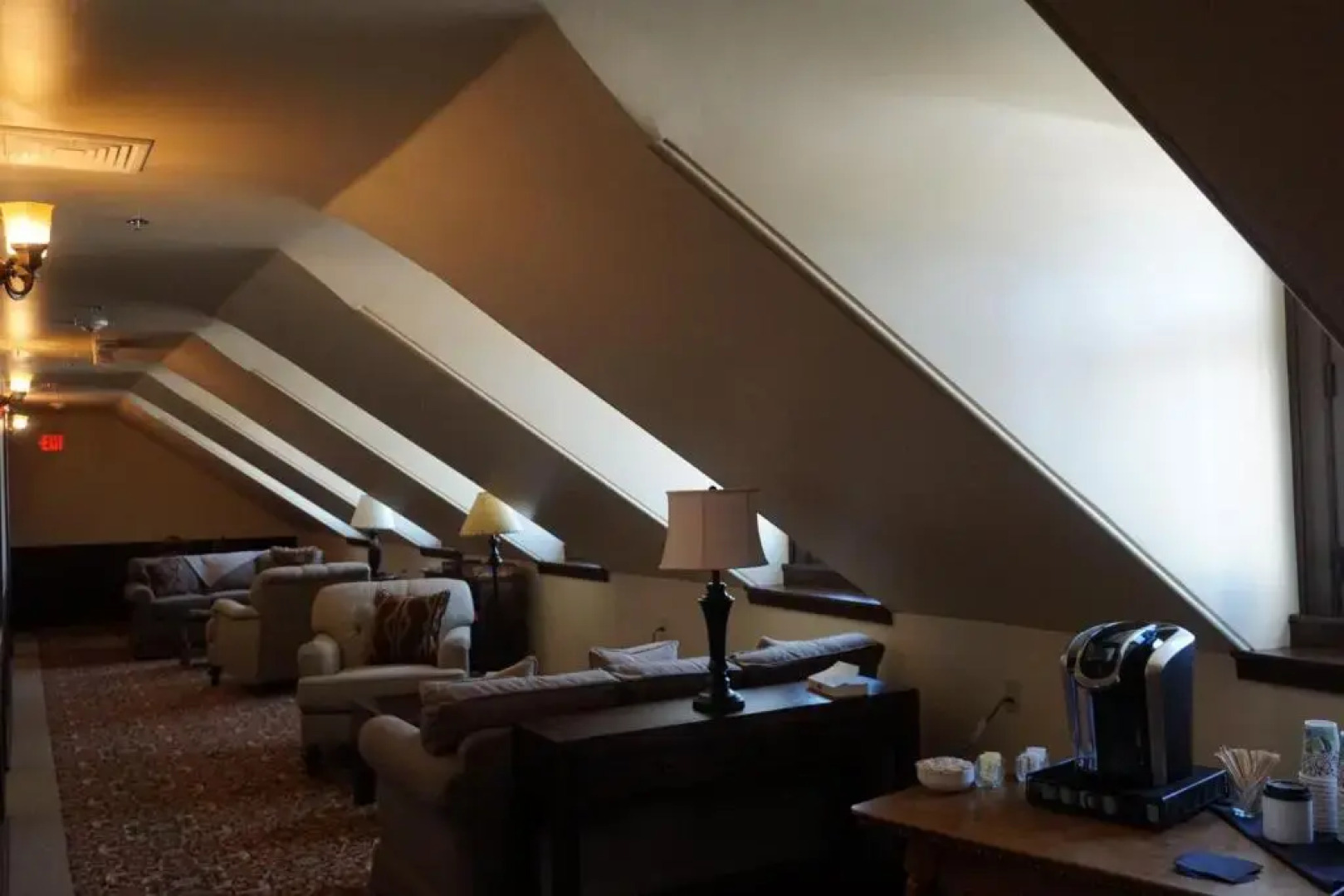 Sheridan Inn, B/W Signature Collection