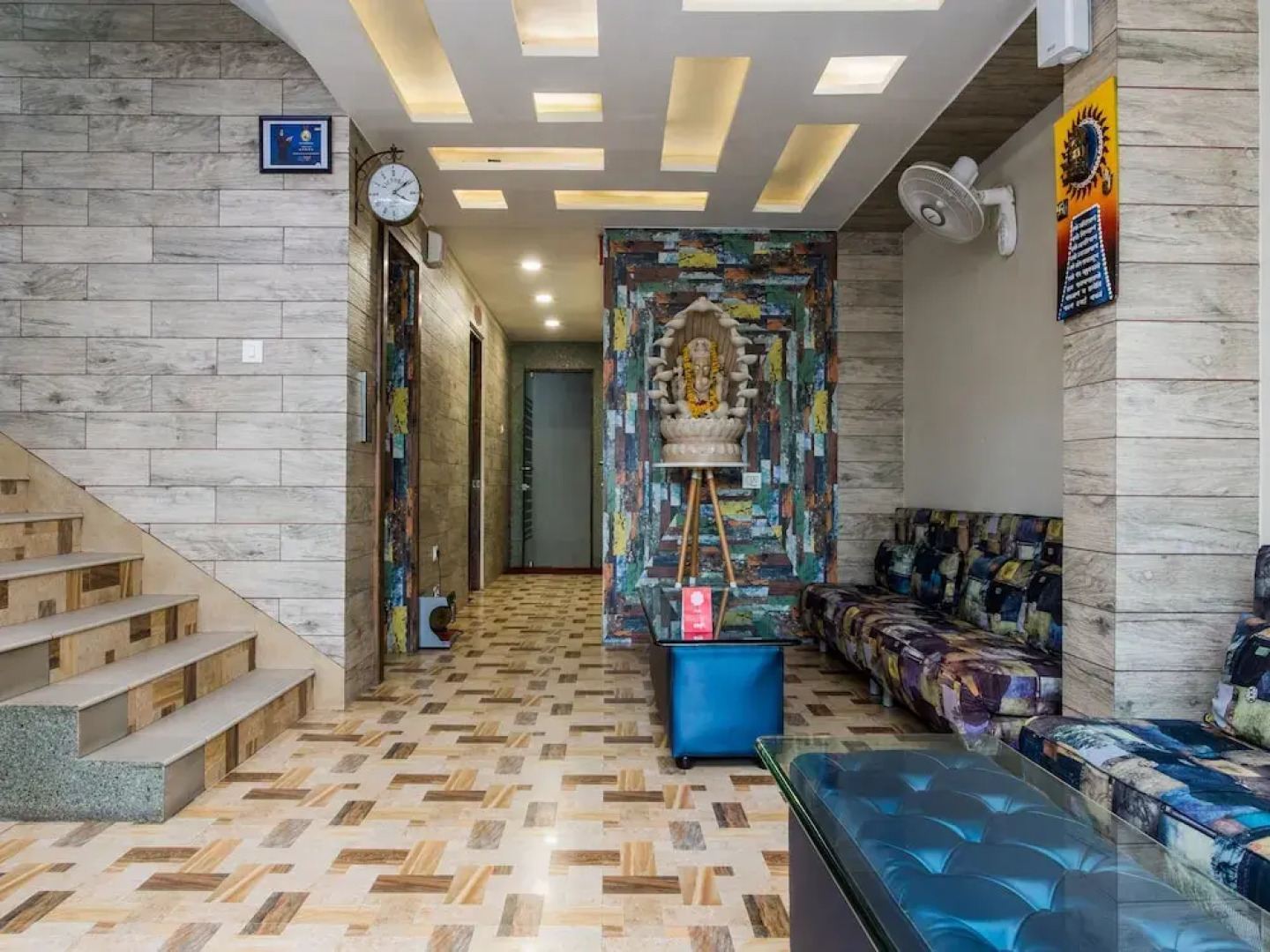 Vaccinated Staff- Capital O 15445 Hotel Sheekhar Inn