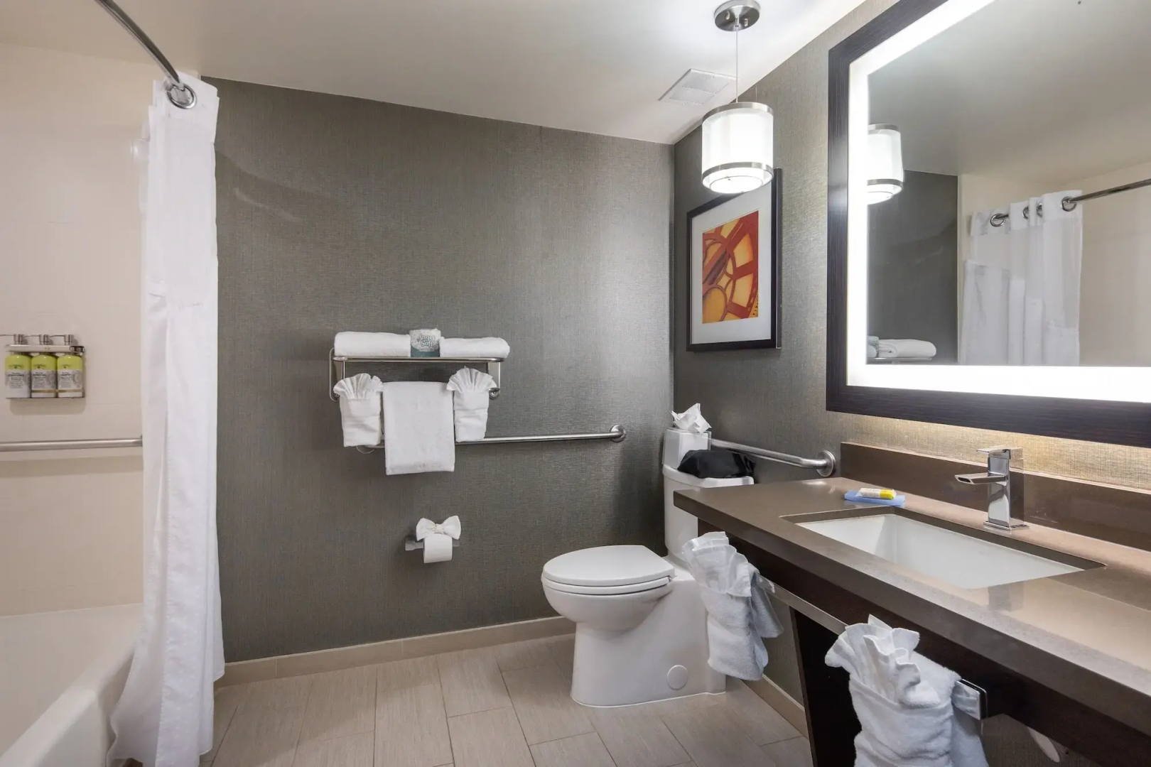 Holiday Inn Express Redwood City-Central by IHG