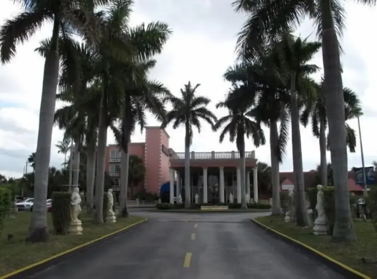 Roma Golden Glades