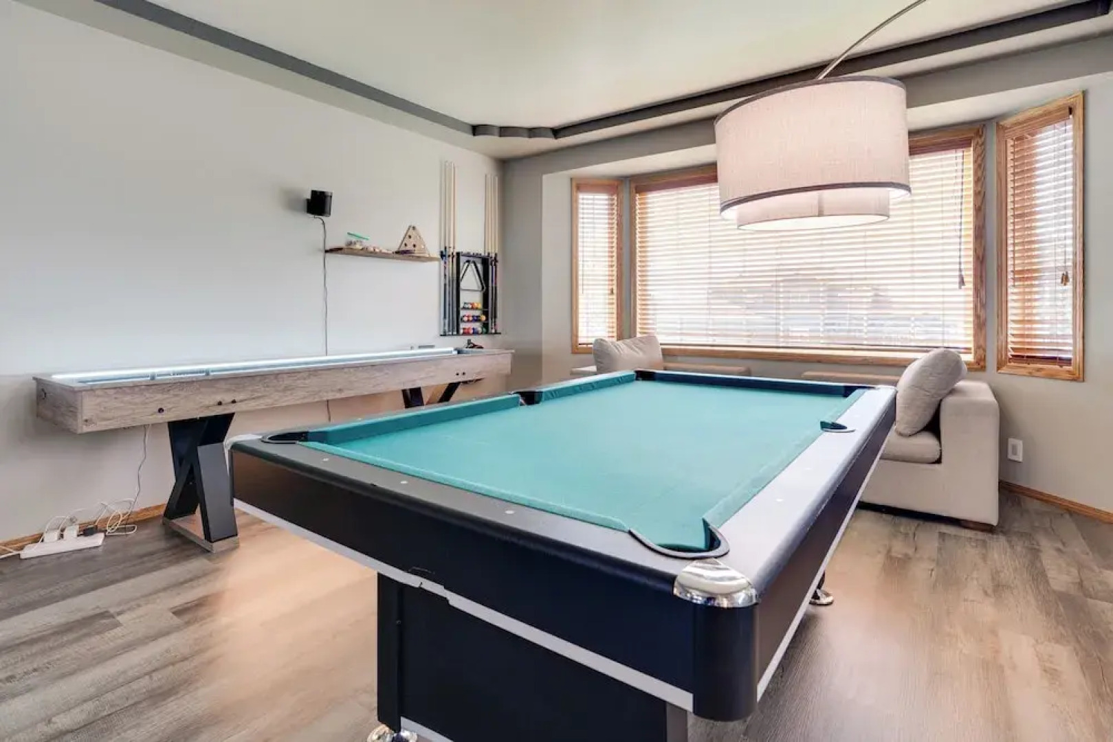 Moses Lake Vacation Rental w/ Hot Tub & Game Room