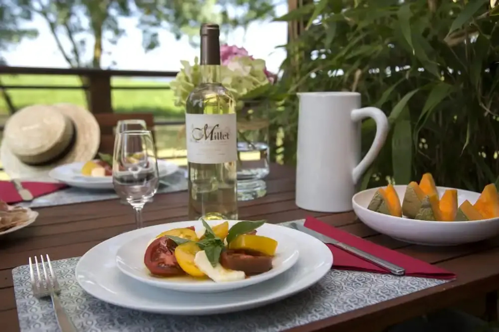 Les Hauts de Condom Appartements Climatisés Venez respirez l'air Gersois Vive le Slowtourisme