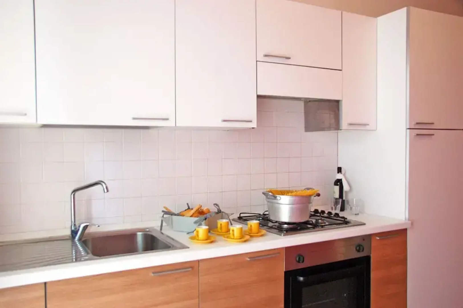 Marconi Seaside Residence Pool Wifi