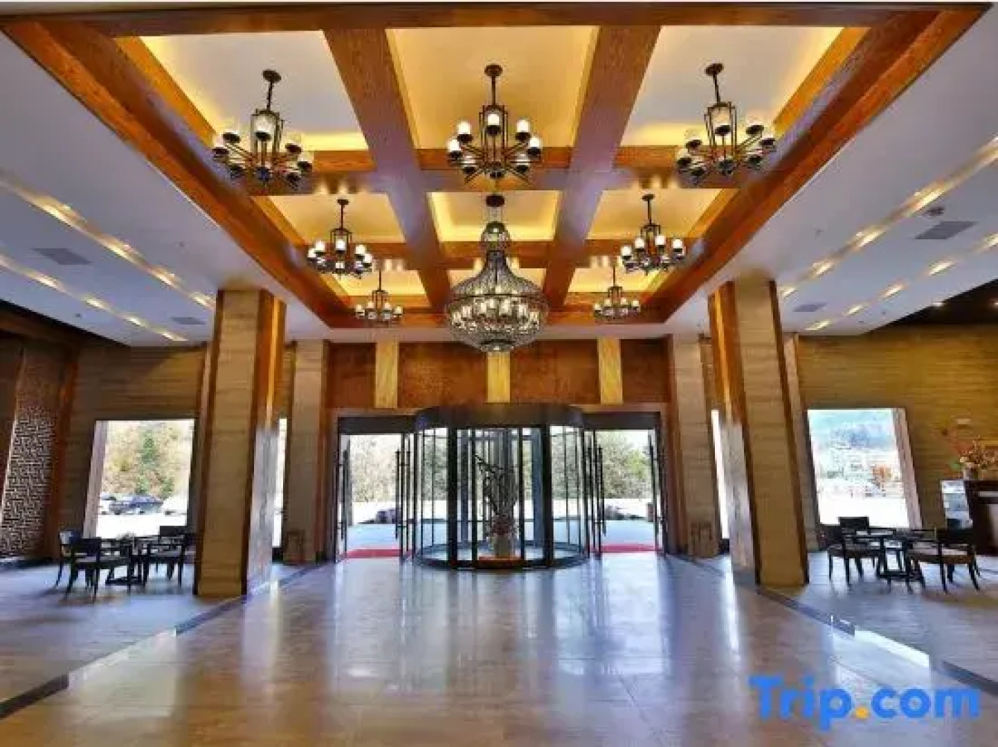 Tiantang Guzhai Holiday Hotel