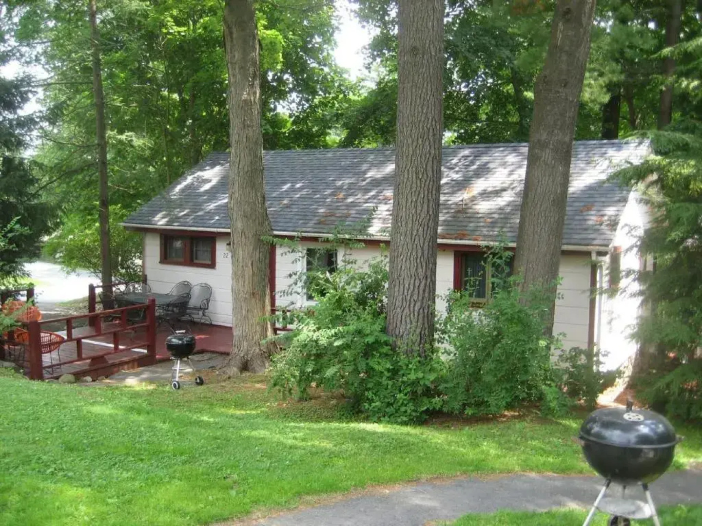 Cramers Point Motel & Cottages