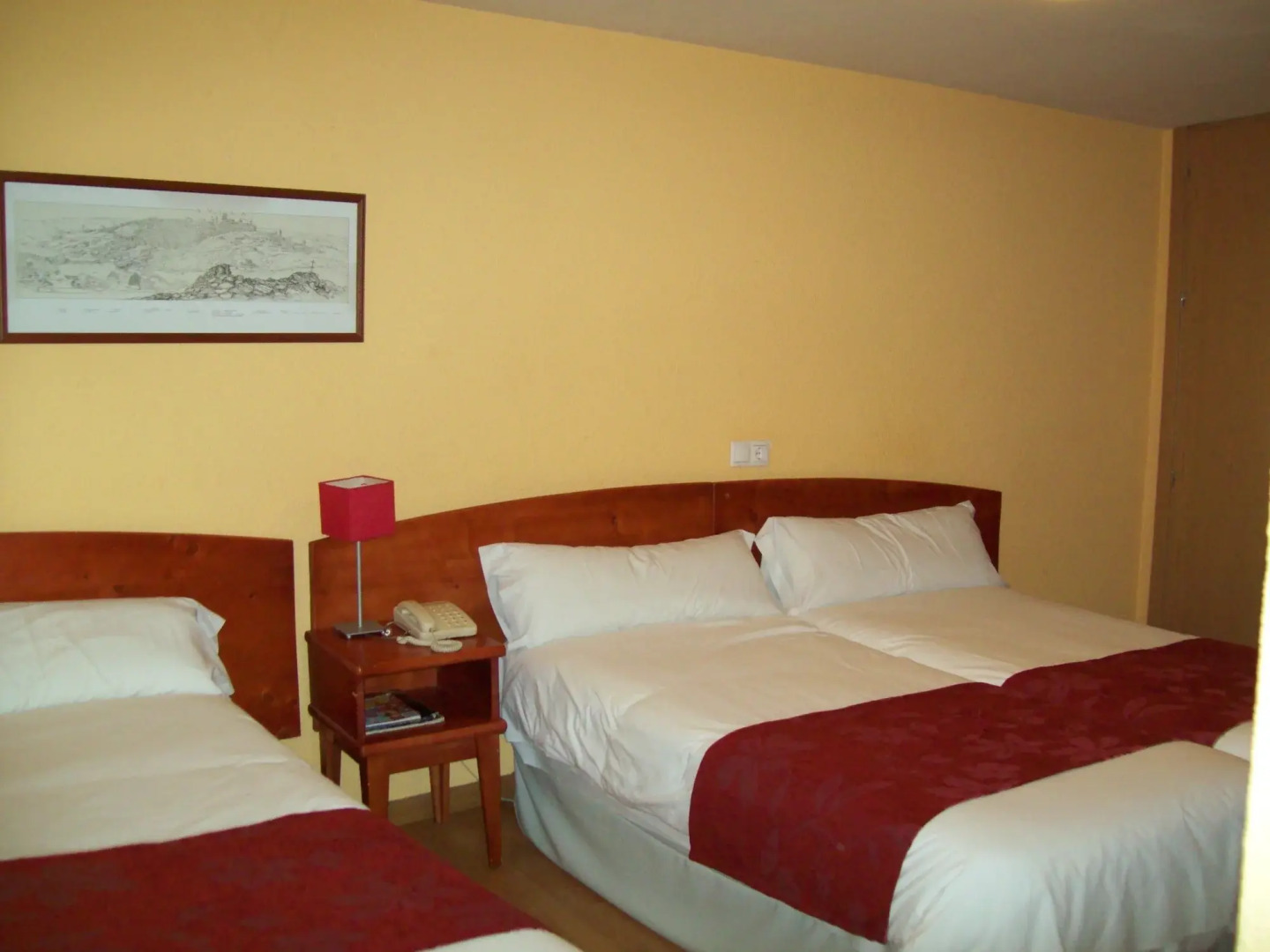 Hostal Restaurante Puerta del Alcázar