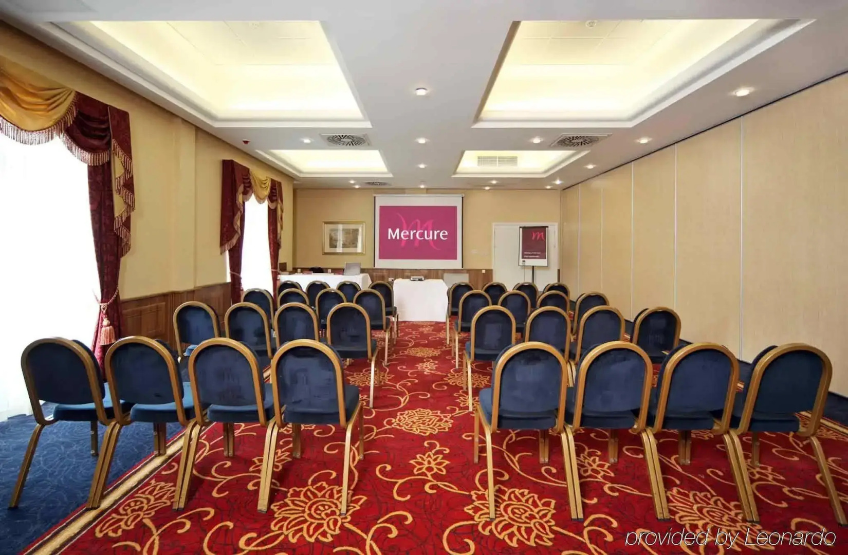 voco Letchworth Hall by IHG