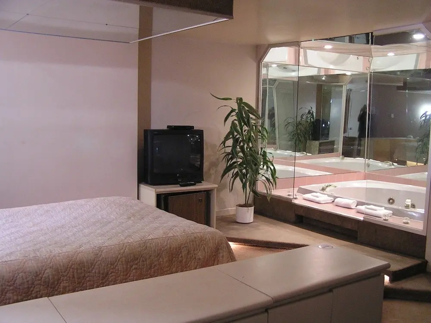 Motel Lac St-Louis